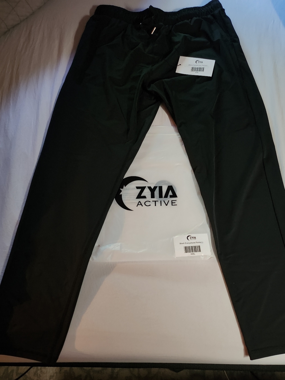 ZYIA Black Everywhere Pants (L)
